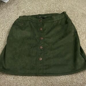 super cute green buttoned down skirt